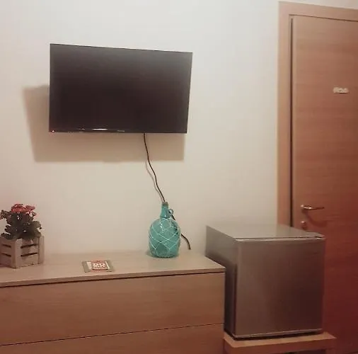 Alojamento de Acomodação e Pequeno-almoço Storica 3*